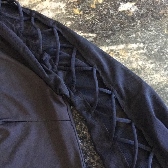 Forever 21 crop top - Picture 3 of 5